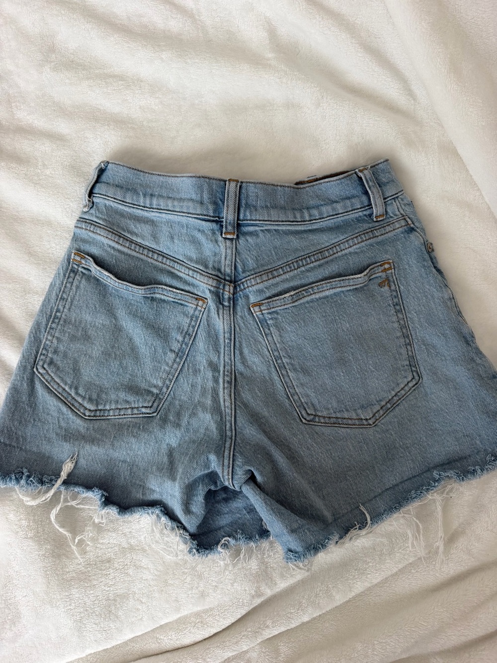Madewell Perfect Vintage Mid Rise Shorts
